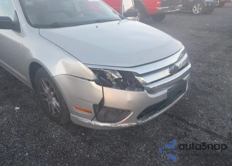 2010 Ford Fusion S from USA, damaged, VIN 3FAHP0GA1AR338690